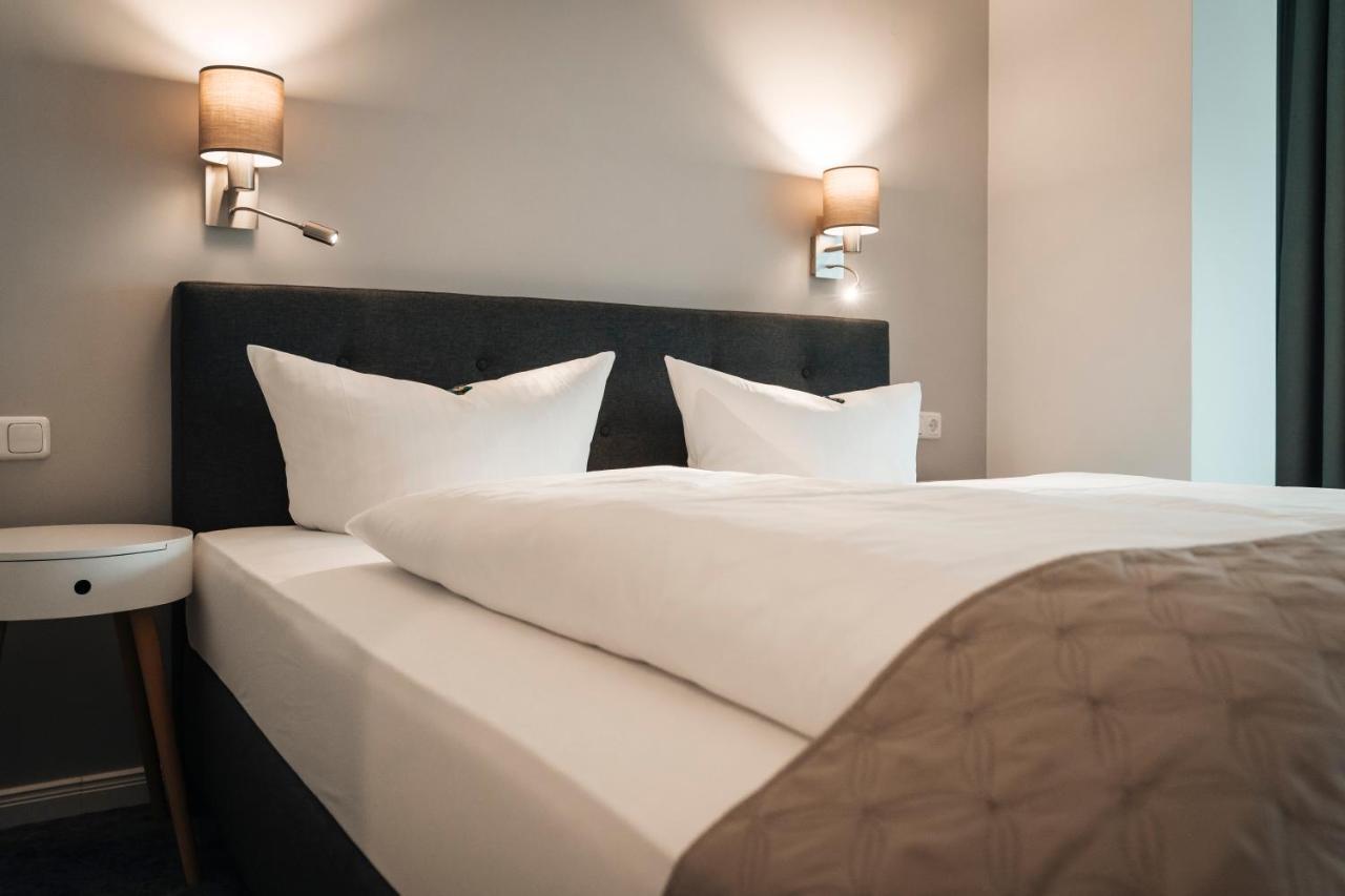 Hotel Freihof Am Roland Wedel Eksteriør billede