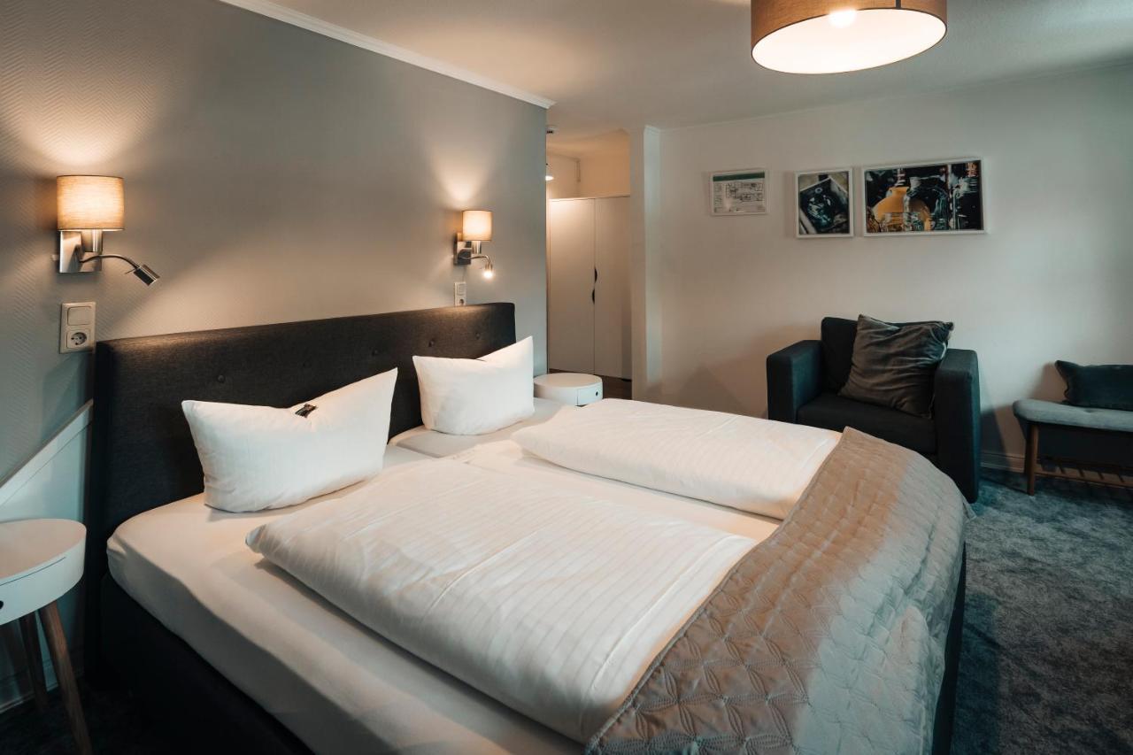 Hotel Freihof Am Roland Wedel Eksteriør billede