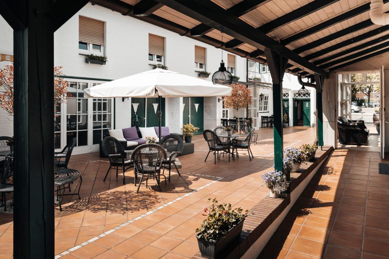 Hotel Freihof Am Roland Wedel Eksteriør billede