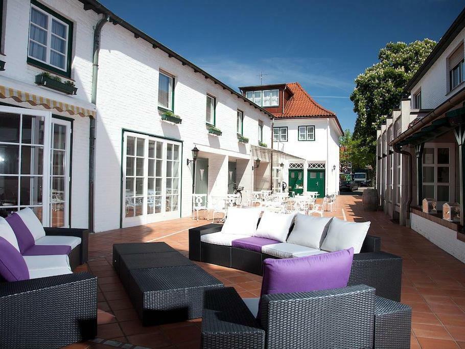 Hotel Freihof Am Roland Wedel Eksteriør billede